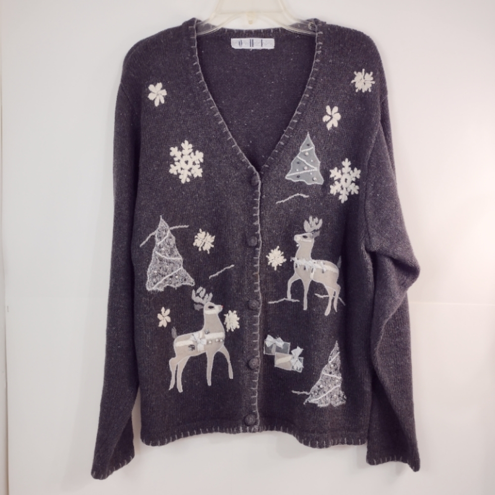 O H I.  Vintage Christmas sweater women's. Size (L)